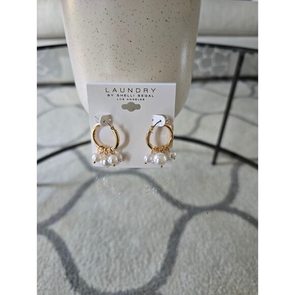 Laundry By Shelli Segal Gold Pearl Circle Earrings New - Picture 3 of 4